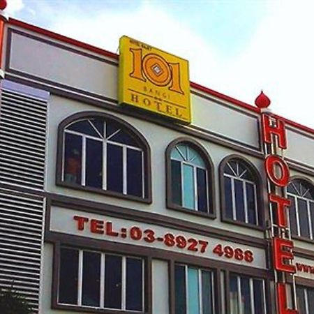 101 Hotel Bangi Exterior foto