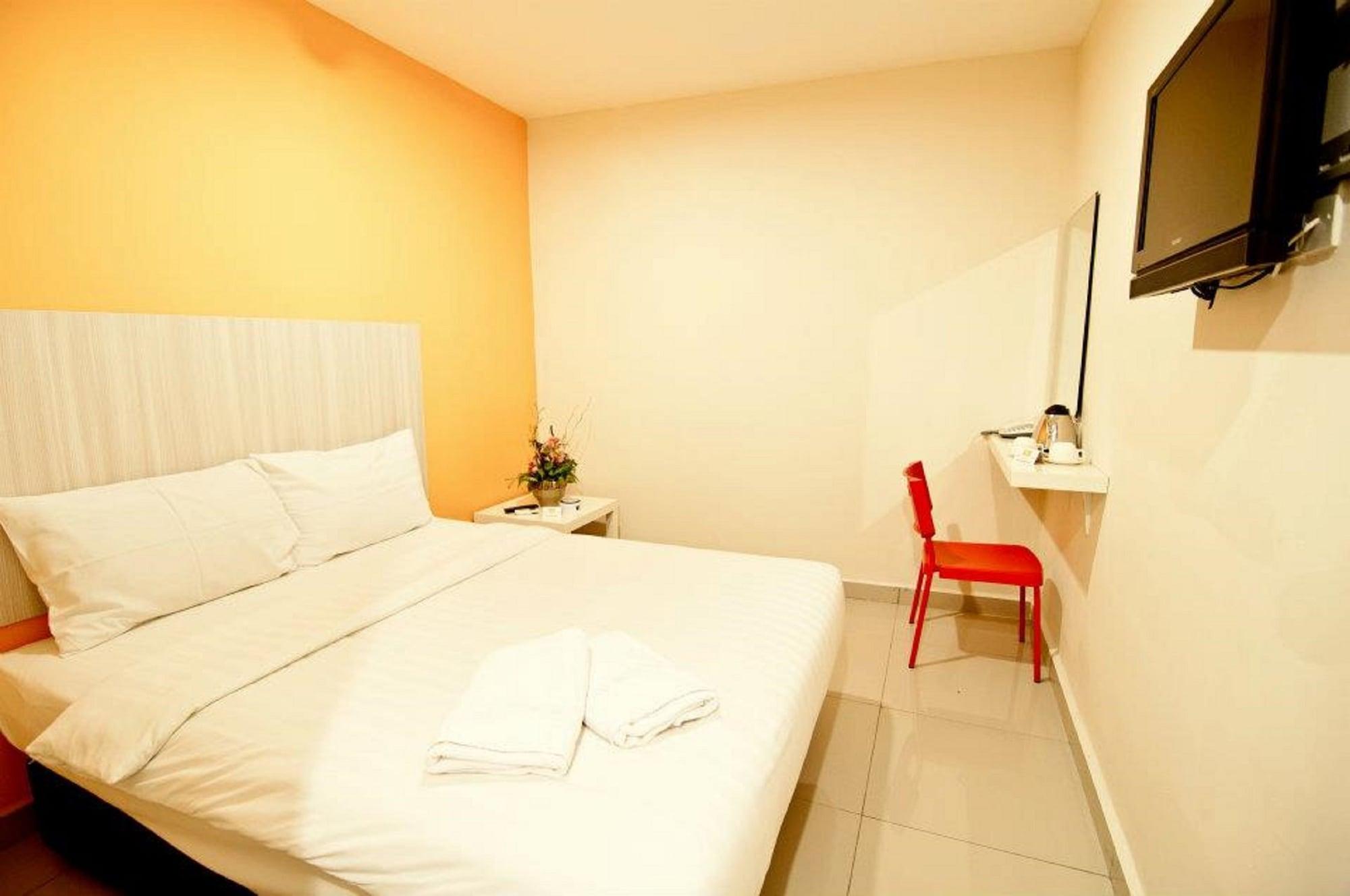 101 Hotel Bangi Exterior foto