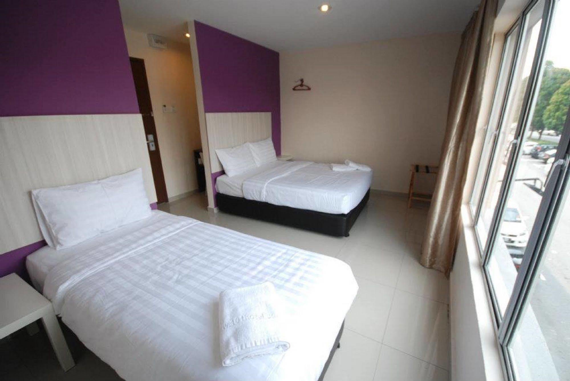 101 Hotel Bangi Exterior foto